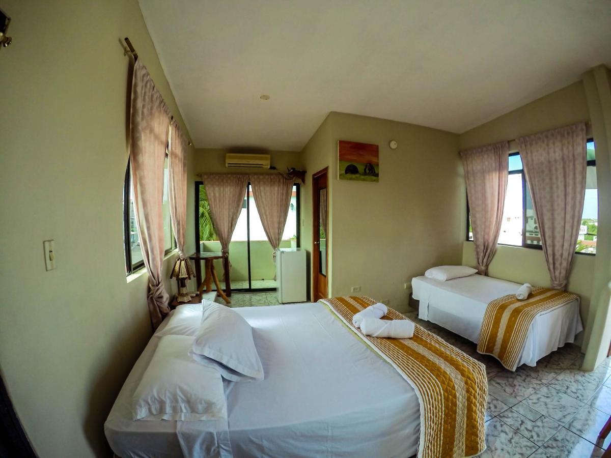 Casa De Nelly Hotel Puerto Baquerizo Moreno Kültér fotó
