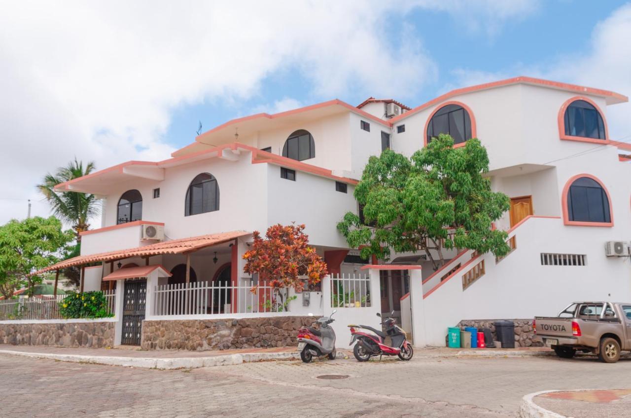 Casa De Nelly Hotel Puerto Baquerizo Moreno Kültér fotó