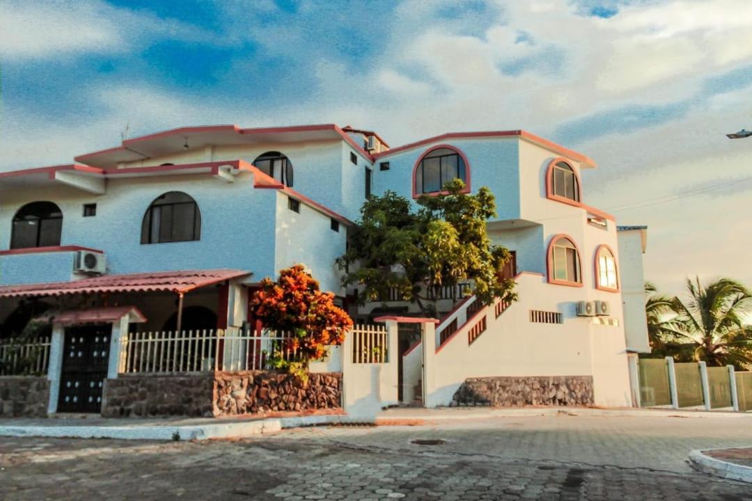Casa De Nelly Hotel Puerto Baquerizo Moreno Kültér fotó