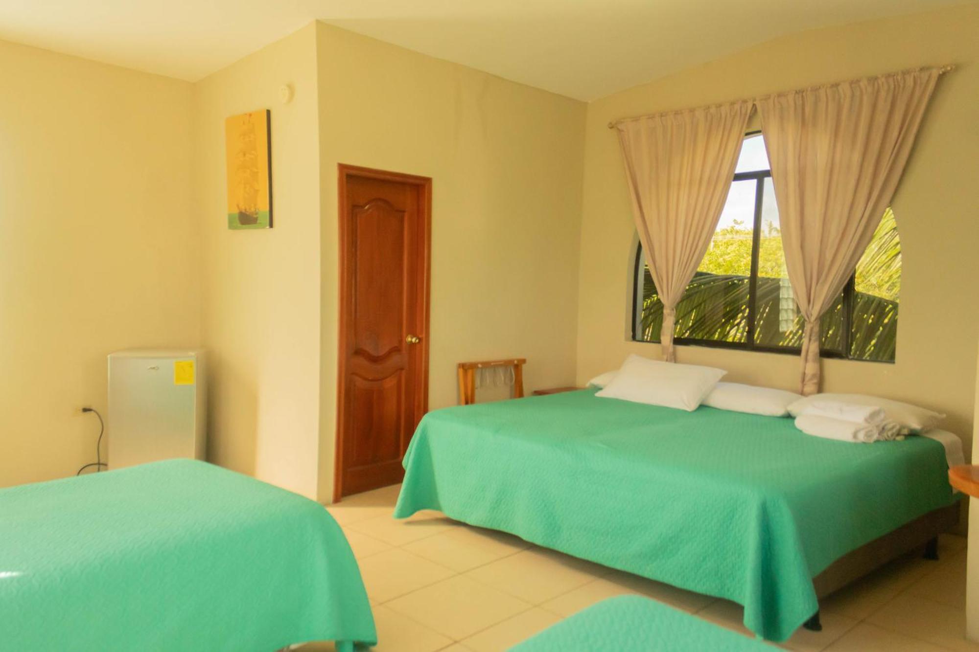 Casa De Nelly Hotel Puerto Baquerizo Moreno Kültér fotó