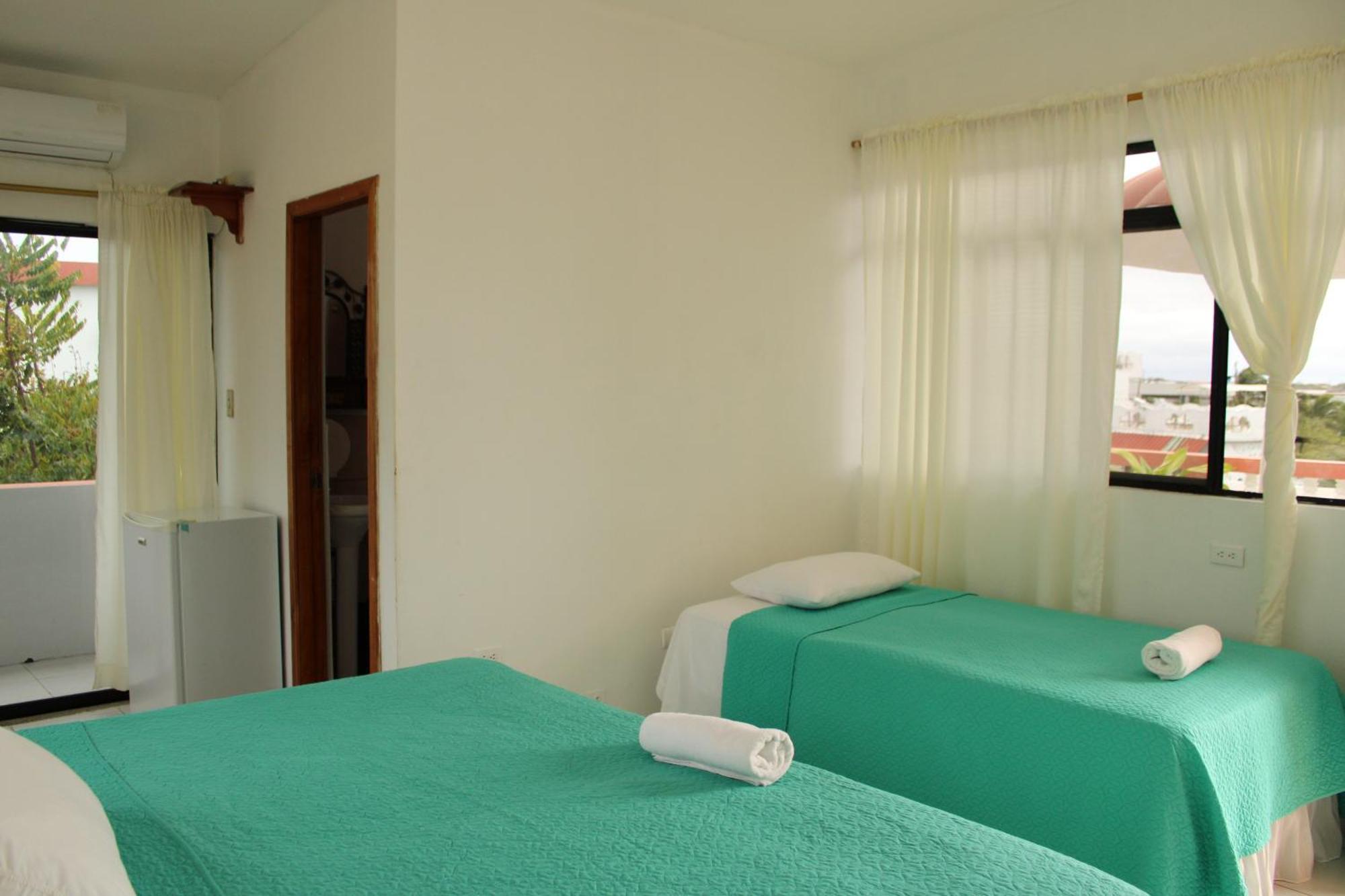Casa De Nelly Hotel Puerto Baquerizo Moreno Kültér fotó