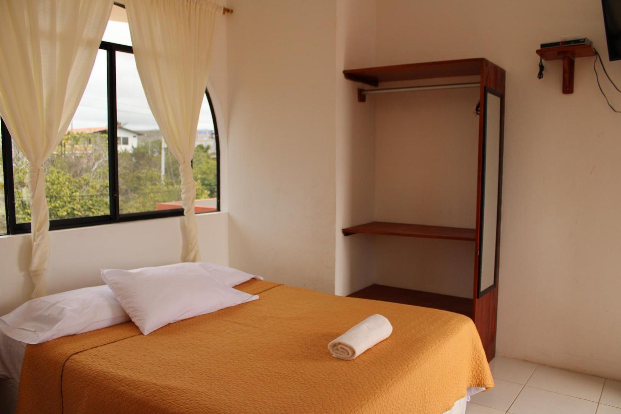Casa De Nelly Hotel Puerto Baquerizo Moreno Kültér fotó